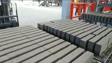 液壓磚機(jī)處理固廢、泥巴磚